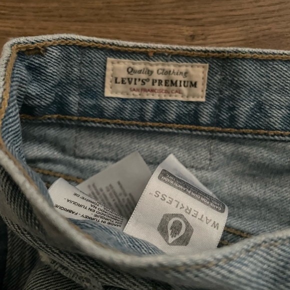 501 Original Levi's Light Blue Straight Leg Jeans whit distressed detailsW26 L30 - Picture 2 of 11